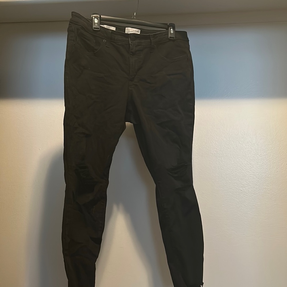“VINTAGE THREADS” TARGET BRAND JEANS